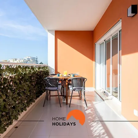 #209 Lumina Flat By Holidays *