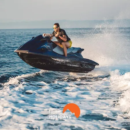 アパート #209 Modern Bright & Stylish ポルティマン