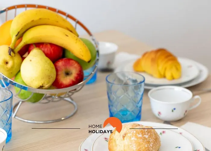 #209 Modern Bright & Stylish