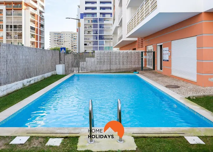 #209 Modern Bright & Stylish Portimão