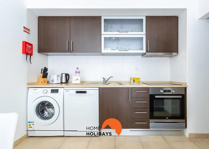 #209 Modern Bright & Stylish Apartament