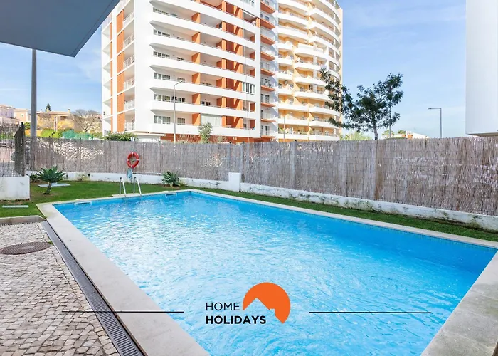 #209 Modern Bright & Stylish *