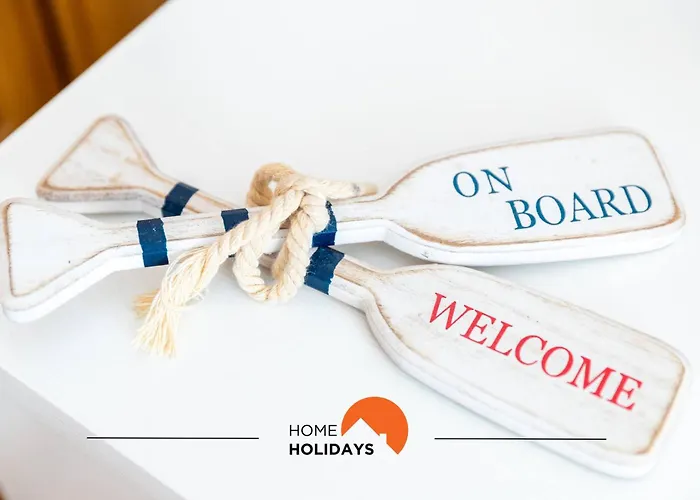 #209 Modern Bright & Stylish *