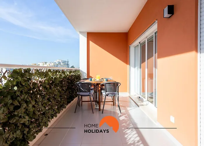 #209 Modern Bright & Stylish *